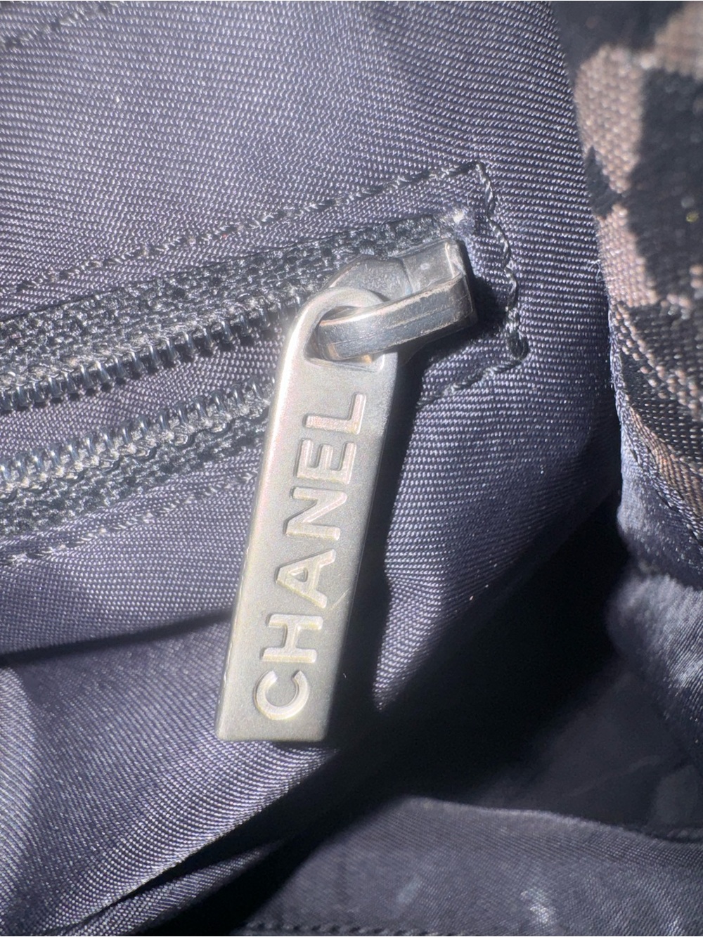 Chanel travel line tote (small) with Jacard logo pattern in charcoal black. EUC - Picture 7 of 9